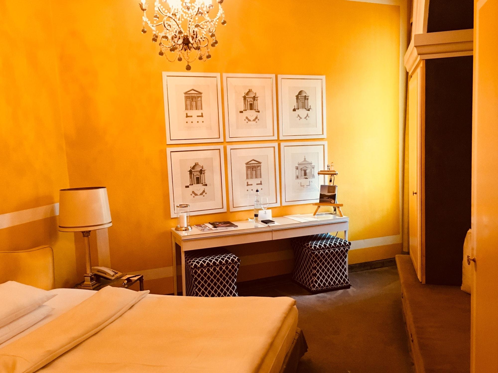 Opera Hotel Monaco di Baviera